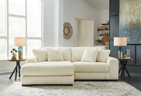 Lakeland Furniture Outlet - Ashley Furniture - Lindyn Sectional - RAF 2-Piece Sectional with Chaise - 21104S3