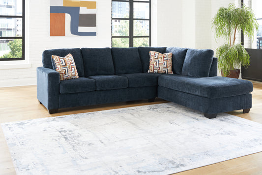 Lakeland Furniture Outlet - Ashley Furniture - Aviemore Sectional - LAF 2-Piece Sectional with Chaise - 24303S2