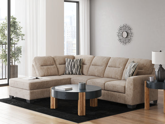 Lakeland Furniture Outlet - Ashley Furniture - Olten Sectional - RAF 2-Piece Sectional with Chaise - 31304S1