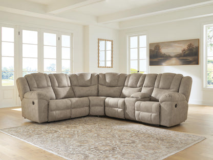Lakeland Furniture Outlet - Ashley Furniture - Pearce-Pike Sectional - 3-Piece Reclining Sectional with Console - PC69205S2