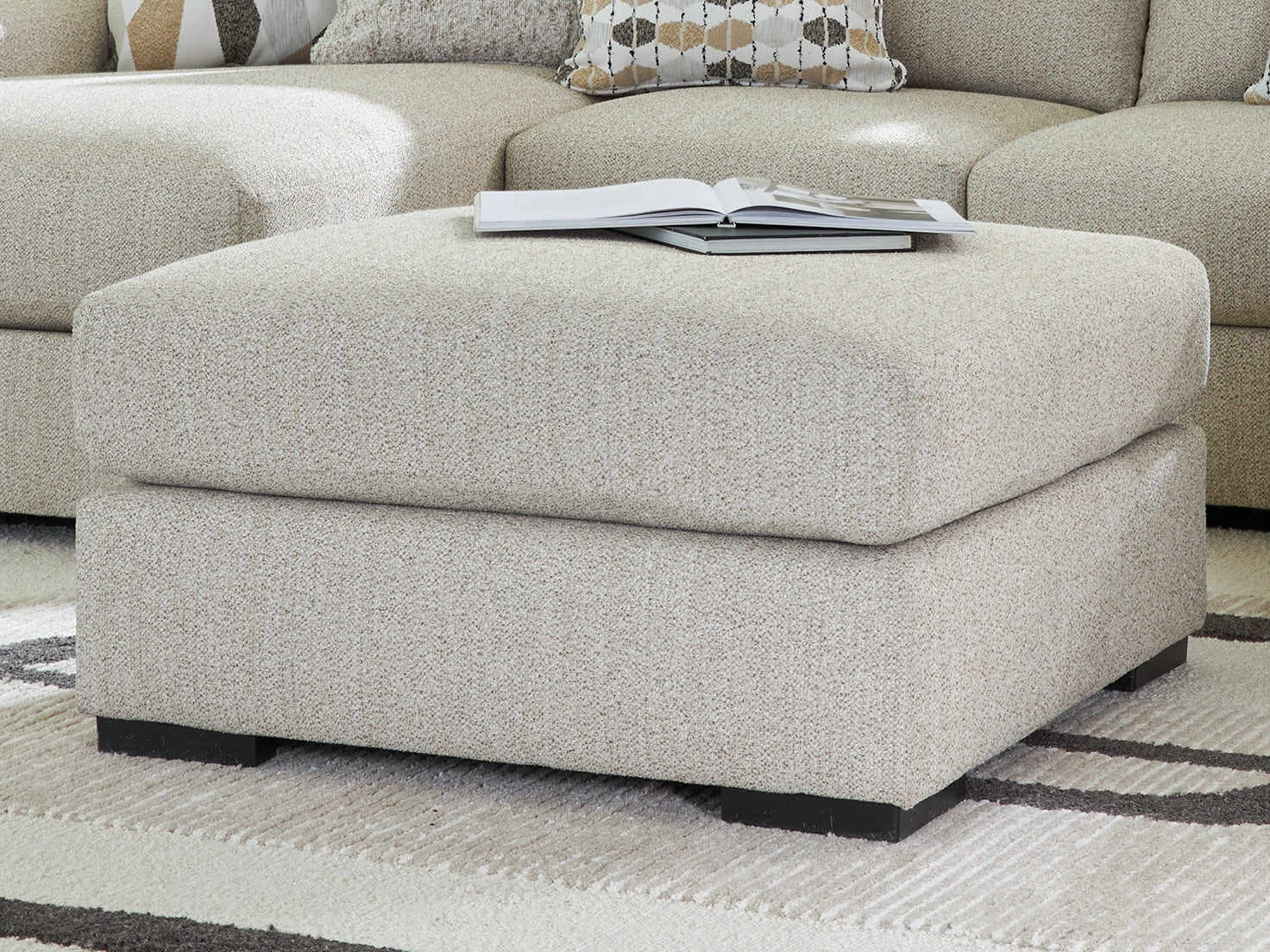 Lakeland Furniture Outlet - Ashley Furniture - Laurelgrove Living Room - Oversized Accent Ottoman - 7510508