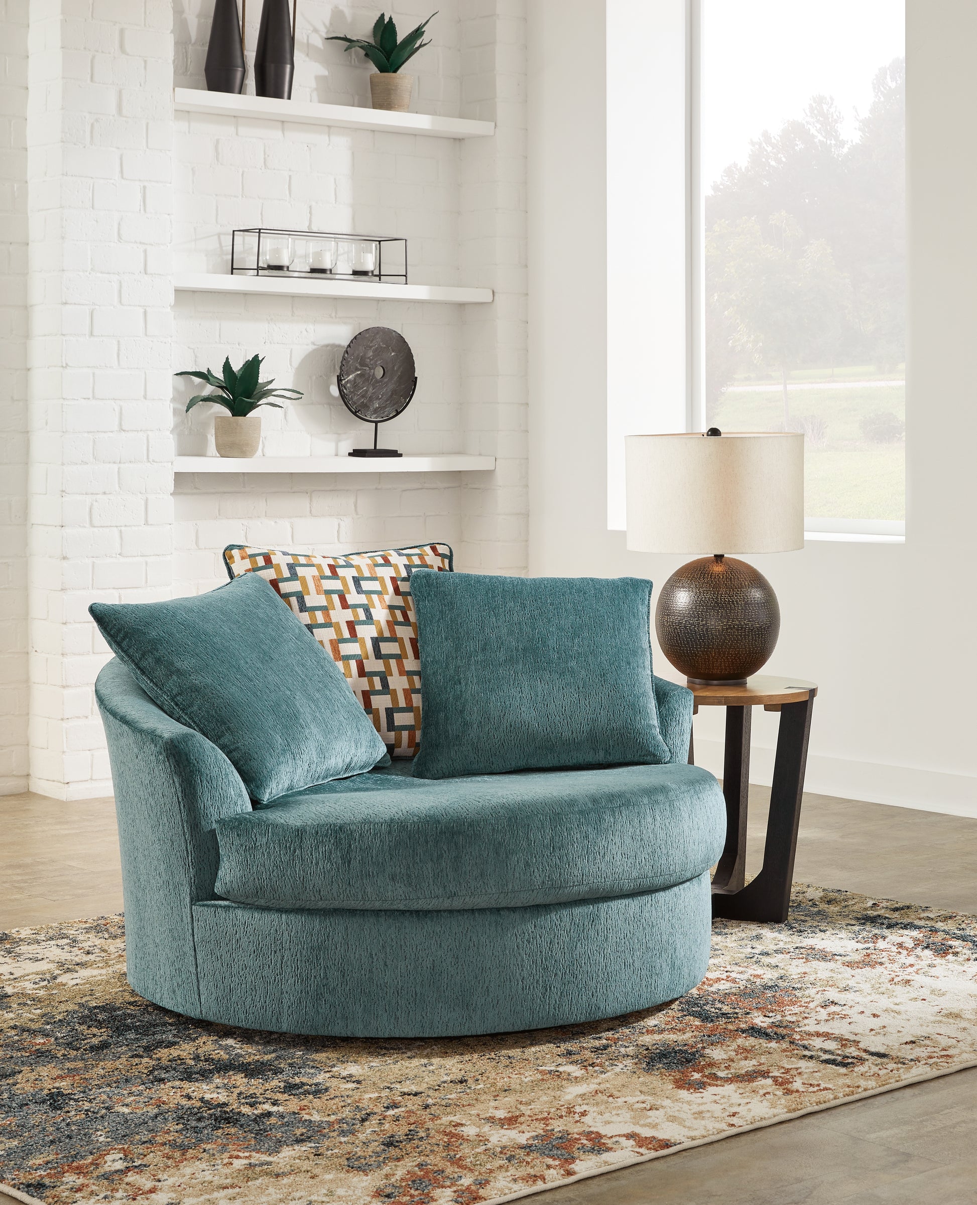 Lakeland Furniture Outlet - Ashley Furniture - Laylabrook Living Room - Oversized Swivel Accent Chair - 9220621