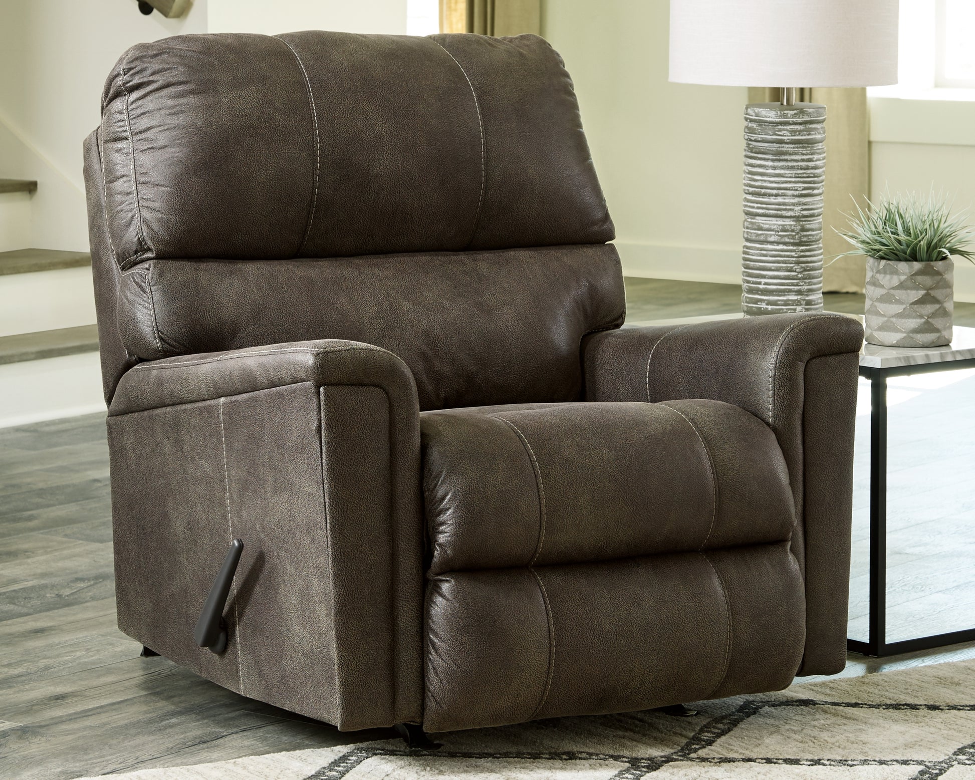 Lakeland Furniture Outlet - Ashley Furniture - Navi Living Room - Rocker Recliner - 9400225