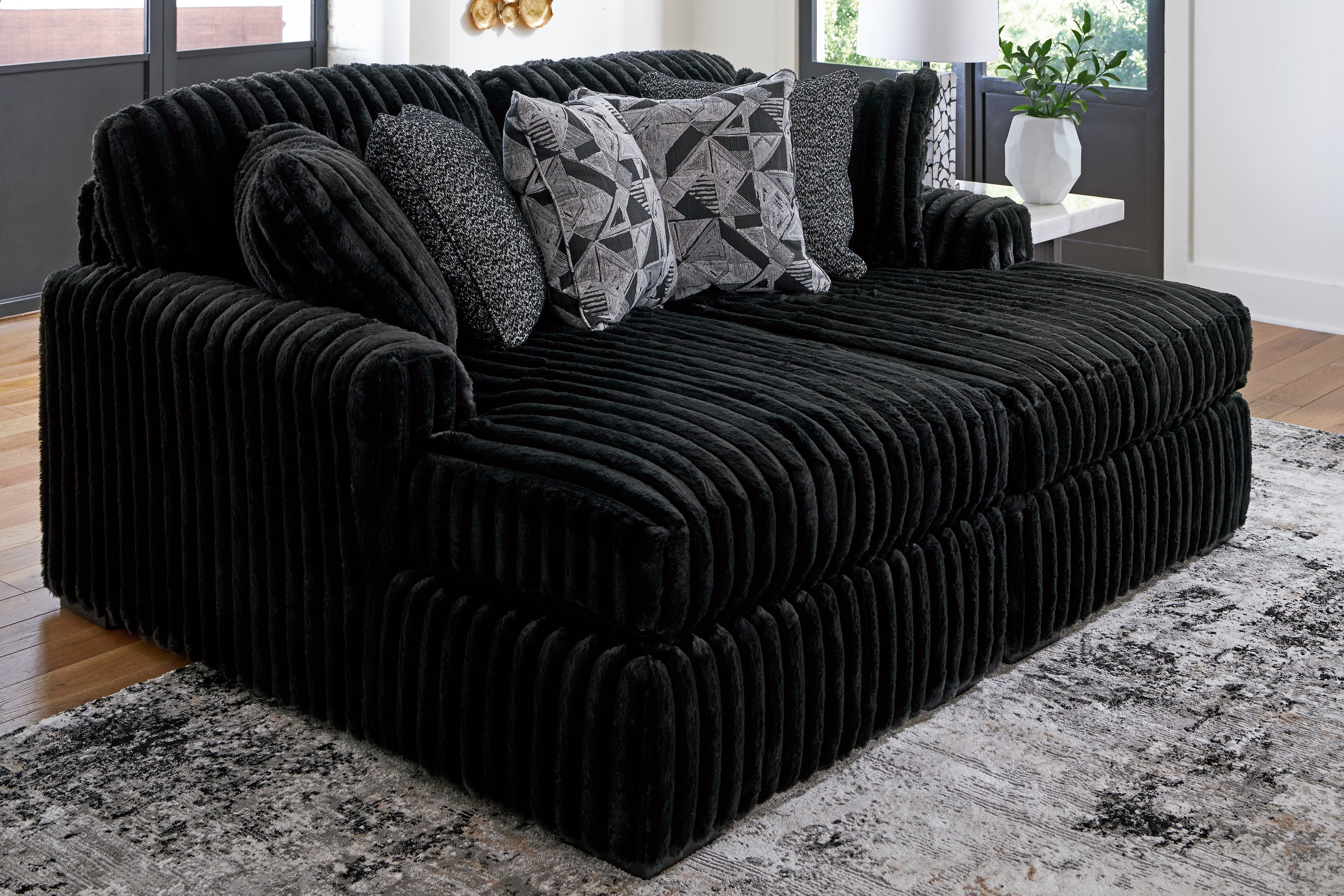 ルミネ Lanolee - Black - Dresser – Furniture Warehouse Ohio