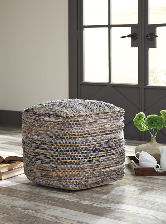 Lakeland Furniture Outlet - Ashley Furniture - Absalom Pouf - Pouf / Denim - A1000550