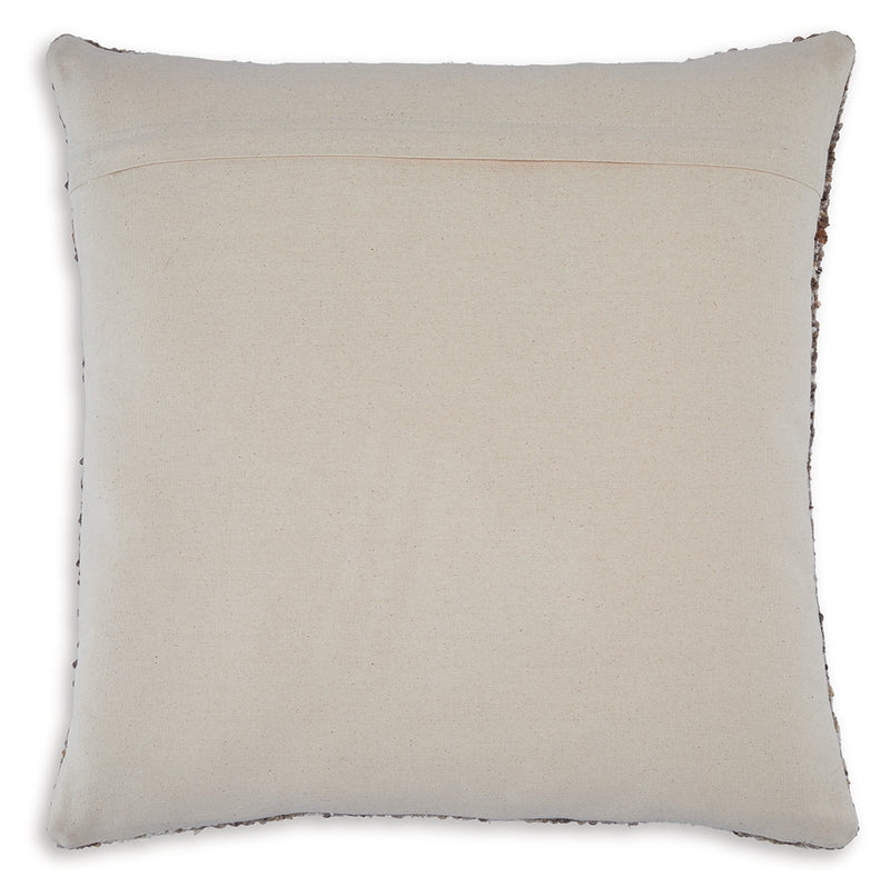 Nealton Pillows