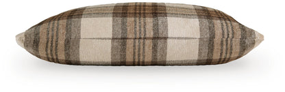 Varnburg Pillows