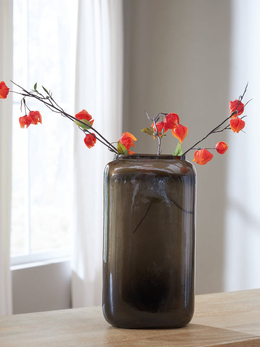 Lakeland Furniture Outlet - Ashley Furniture - Sumner Vase - Vase - A2000812