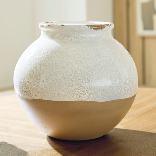 Lakeland Furniture Outlet - Ashley Furniture - Vercott Vase - Vase - A2000957