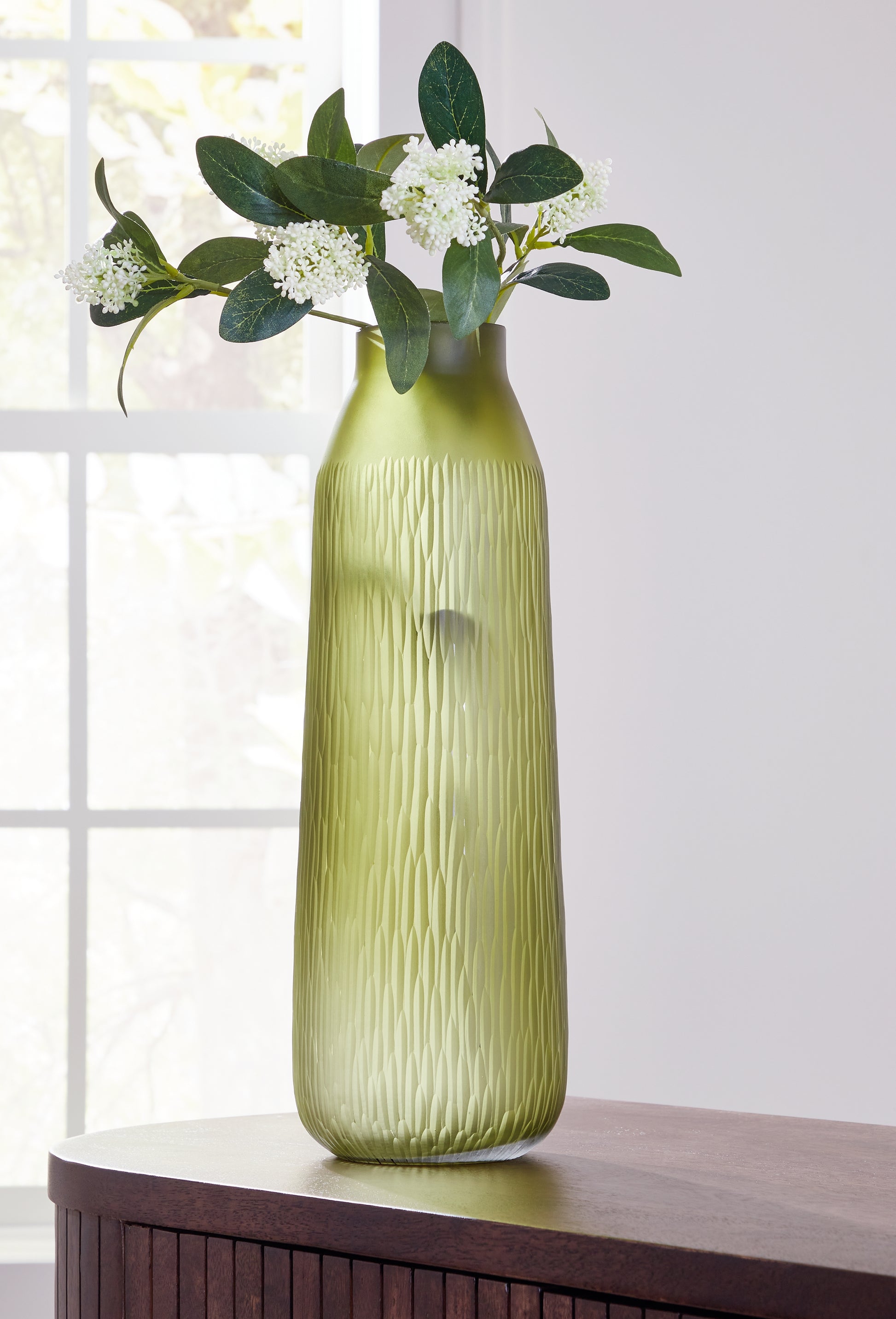 Lakeland Furniture Outlet - Ashley Furniture - Scottyard Vase - Vase - A2900009