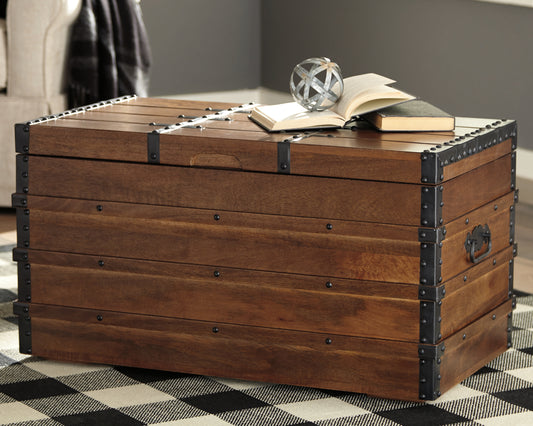 Lakeland Furniture Outlet - Ashley Furniture - Kettleby Storage Trunk - Storage Trunk - A4000096
