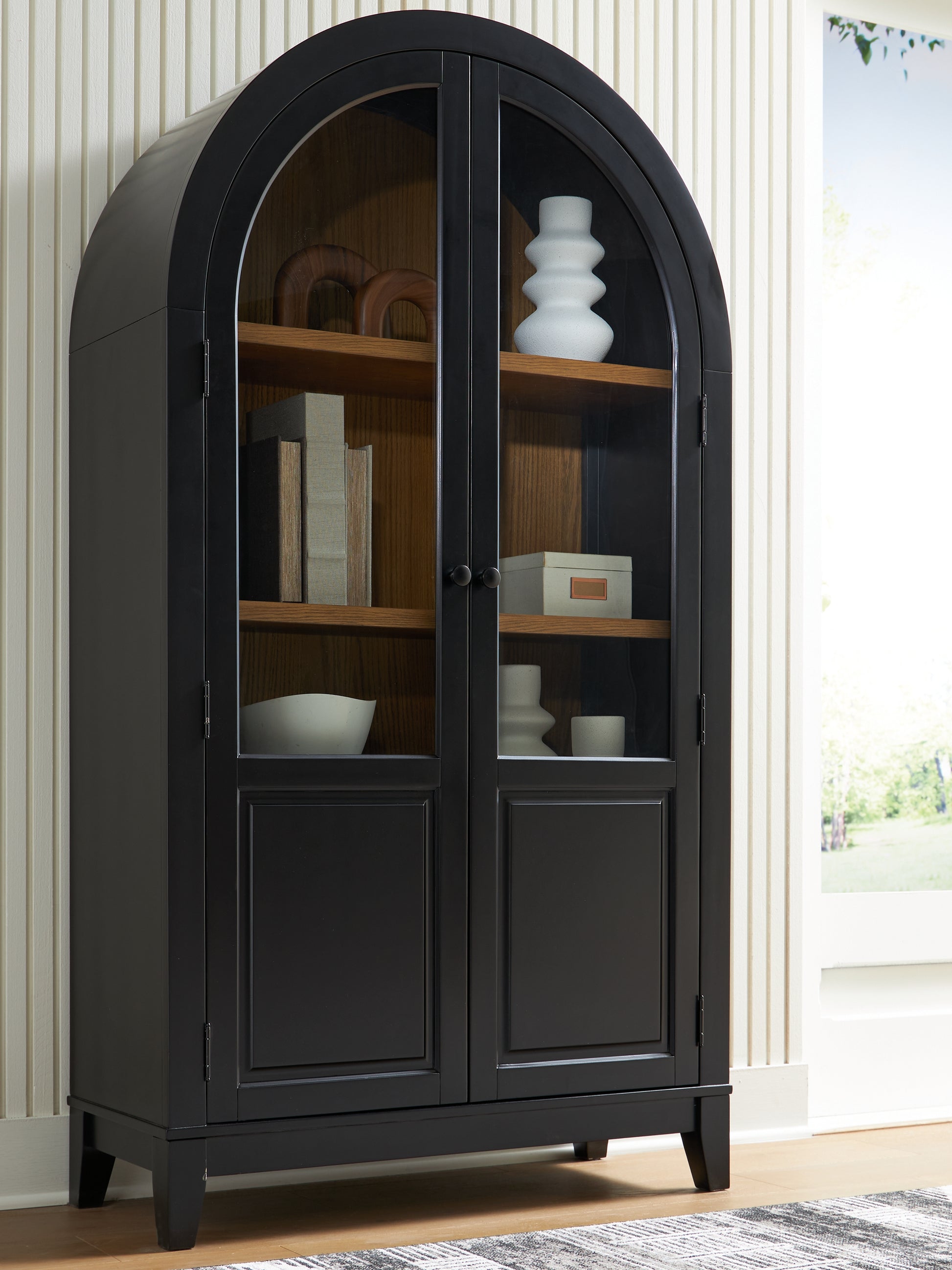 Lakeland Furniture Outlet - Ashley Furniture - Dagandale Accent Cabinet - Accent Cabinet - A4000599