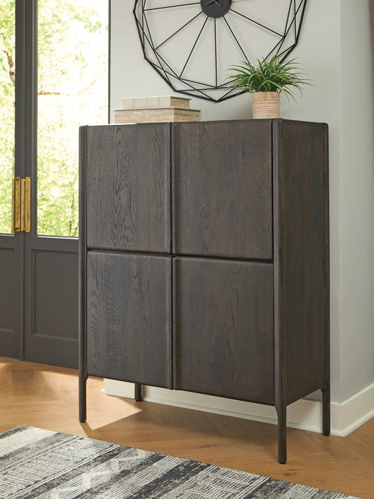 Lakeland Furniture Outlet - Ashley Furniture - Orsonal Accent Cabinet - Accent Cabinet - A4000686
