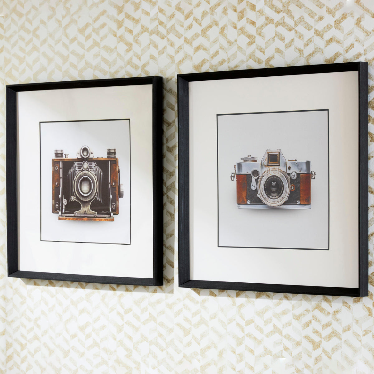 Lakeland Furniture Outlet - Ashley Furniture - Dirkgrove Wall Decor - Wall Art Set (Set of 2) - A8000549