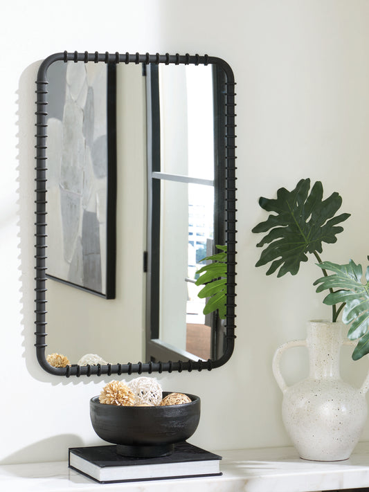 Lakeland Furniture Outlet - Ashley Furniture - Judlow Mirror - Accent Mirror - A8010419