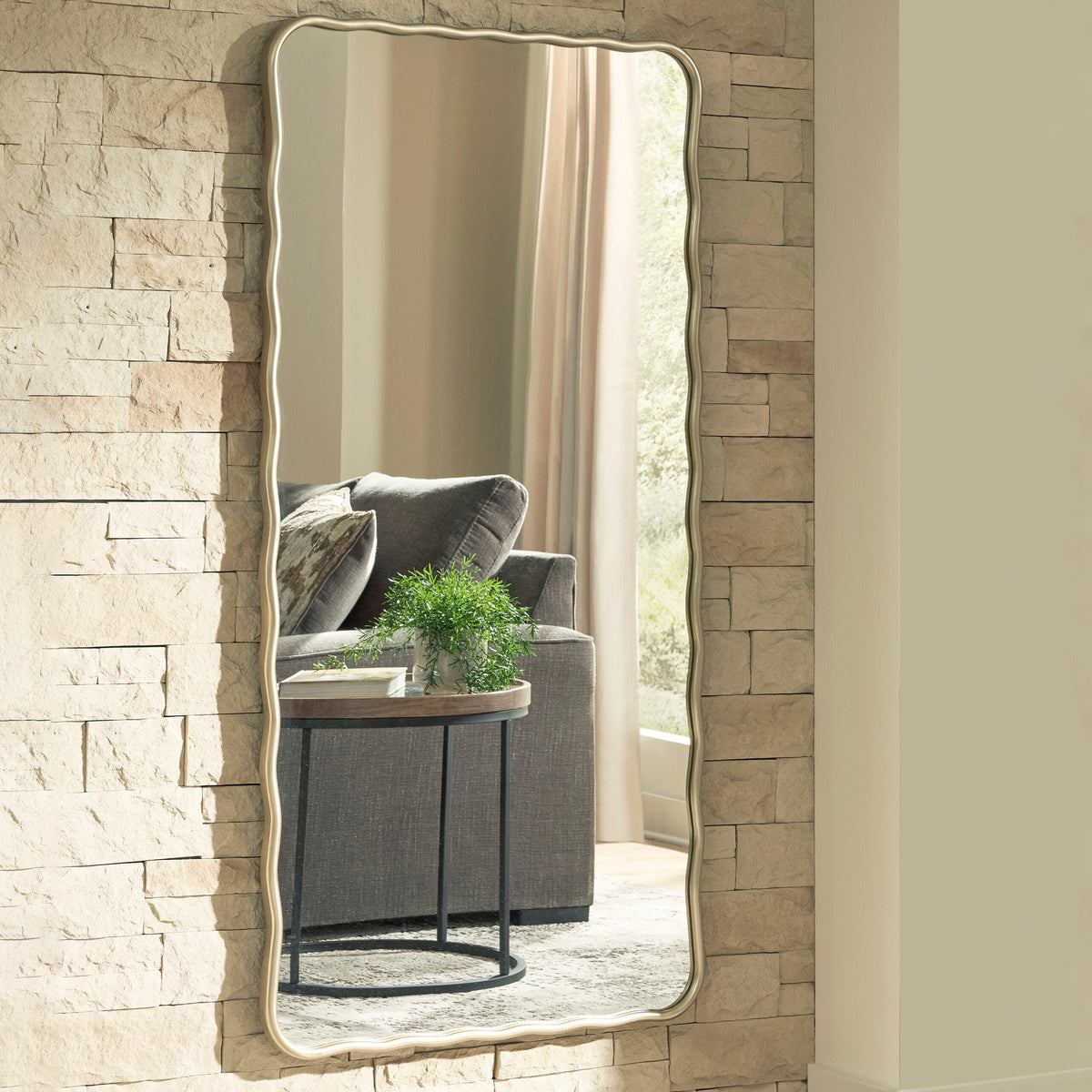 Lakeland Furniture Outlet - Ashley Furniture - Brenthill Mirror - Accent Mirror - A8010473