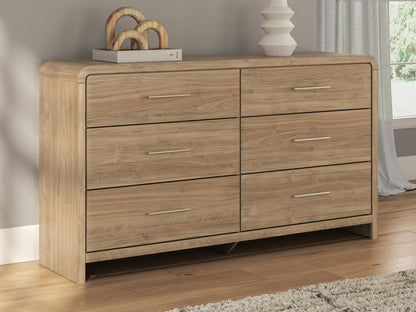 Lakeland Furniture Outlet - Ashley Furniture - Gramburg Bedroom - Six Drawer Dresser / Warm Natural Brown - PCB1121-31