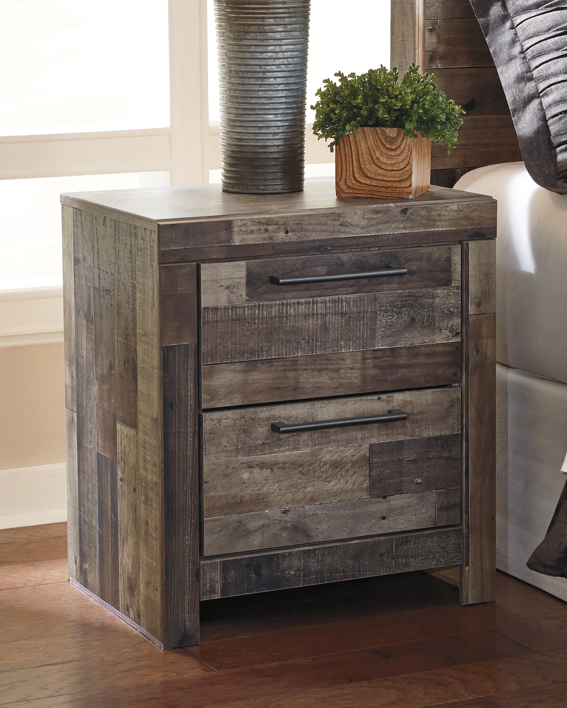 Lakeland Furniture Outlet - Ashley Furniture - Derekson Bedroom - Two Drawer Night Stand / Multi Gray - B200-92
