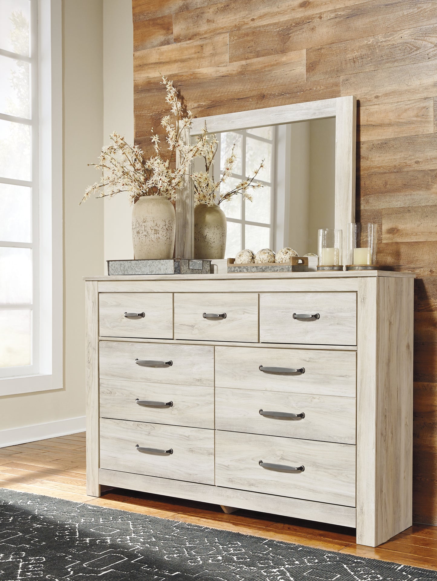 Lakeland Furniture Outlet - Ashley Furniture - Bellaby Bedroom - Dresser and Mirror / Whitewash - B331B1