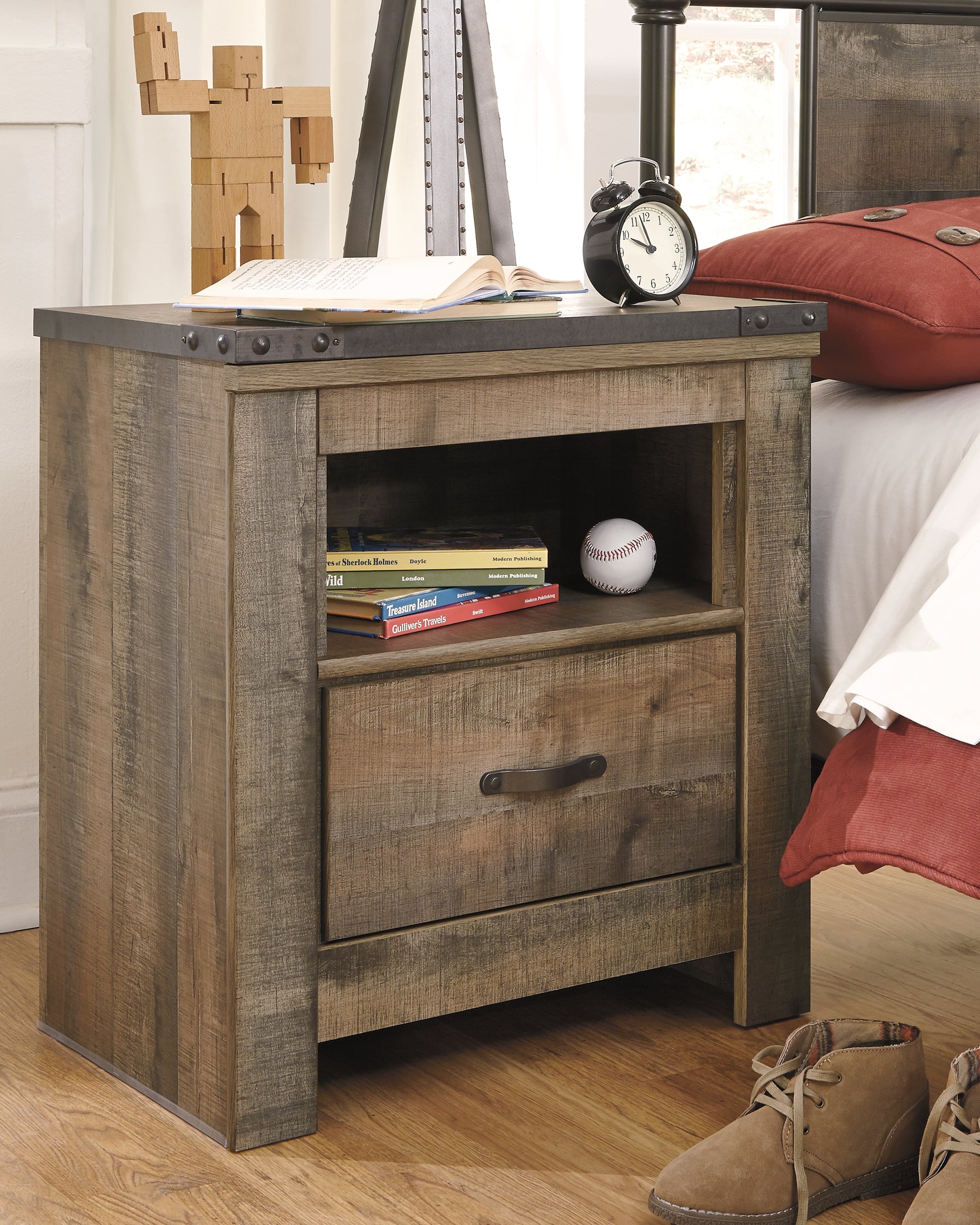 Lakeland Furniture Outlet - Ashley Furniture - Trinell Bedroom - One Drawer Night Stand / Brown - B446-91