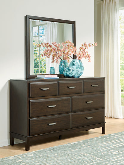 Lakeland Furniture Outlet - Ashley Furniture - Vanmore Bedroom - Dresser and Mirror / Dark Brown - B479B1