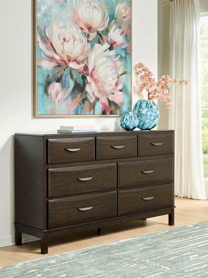 Lakeland Furniture Outlet - Ashley Furniture - Vanmore Bedroom - Dresser / Dark Brown - B479-31