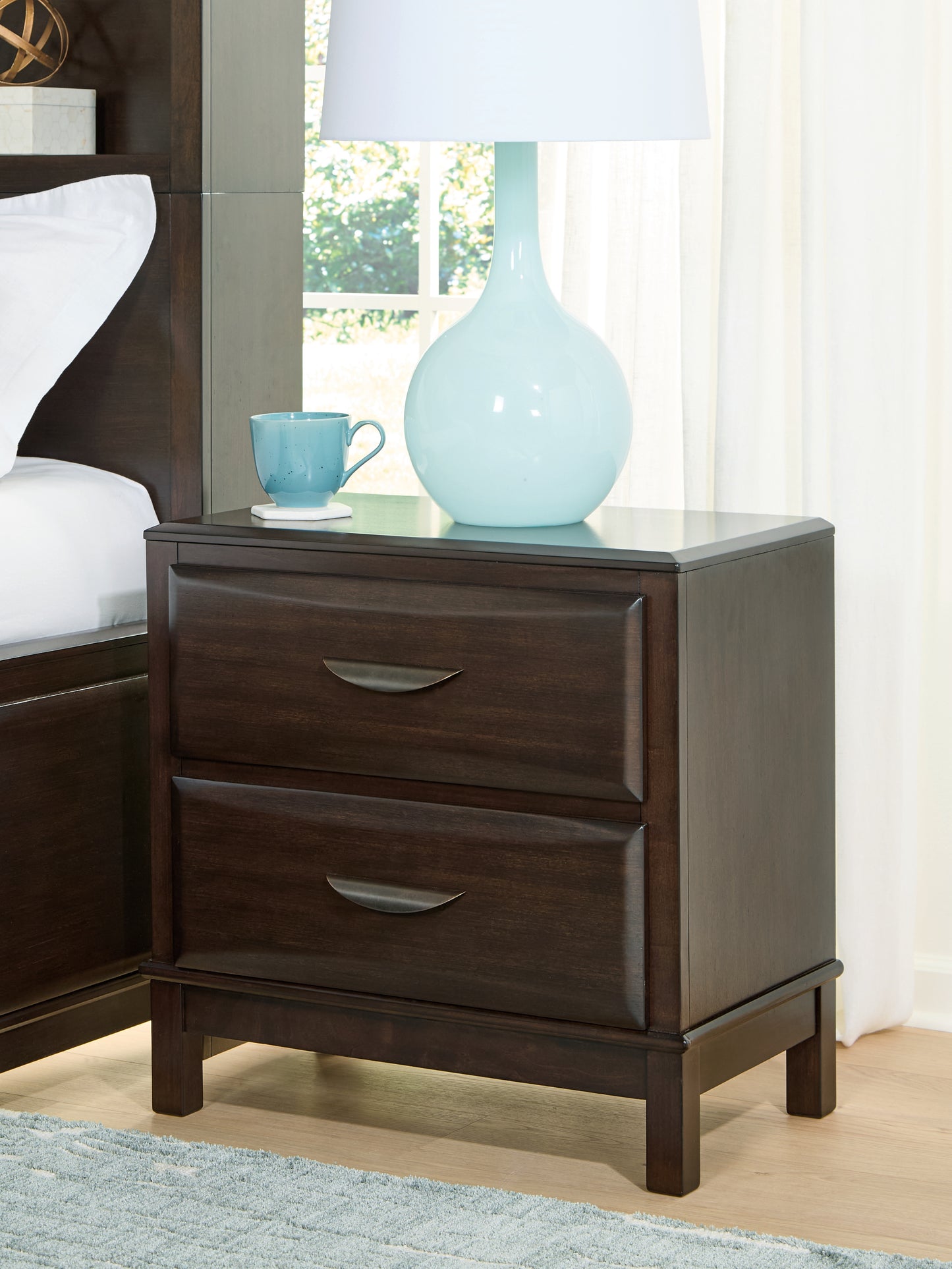 Lakeland Furniture Outlet - Ashley Furniture - Vanmore Bedroom - Two Drawer Night Stand / Dark Brown - B479-92
