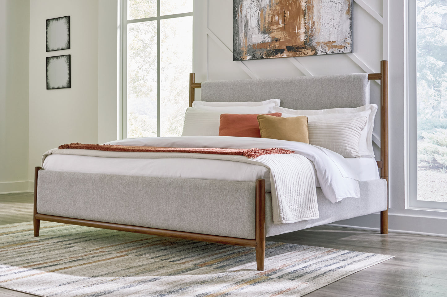 Lakeland Furniture Outlet - Ashley Furniture - Lyncott Bedroom - California King Upholstered Bed / Brown - B615B7