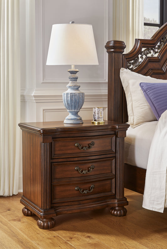 Lakeland Furniture Outlet - Ashley Furniture - Lavinton Bedroom - Three Drawer Night Stand - B764-93
