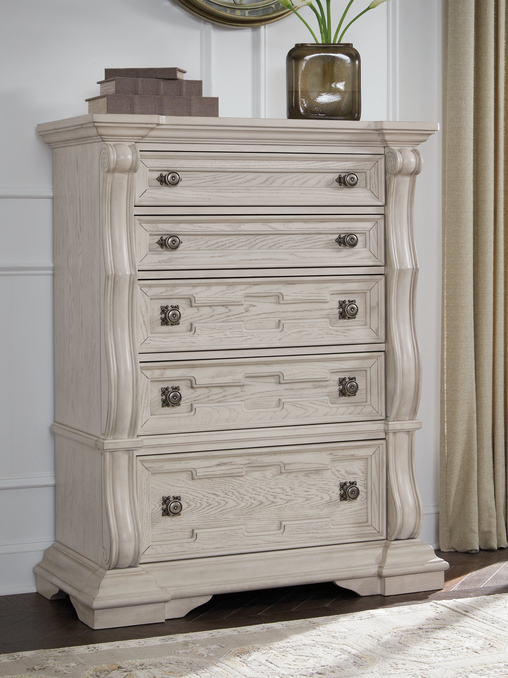 Lakeland Furniture Outlet - Ashley Furniture - Bruchandi Bedroom - Five Drawer Chest - PCB948-46