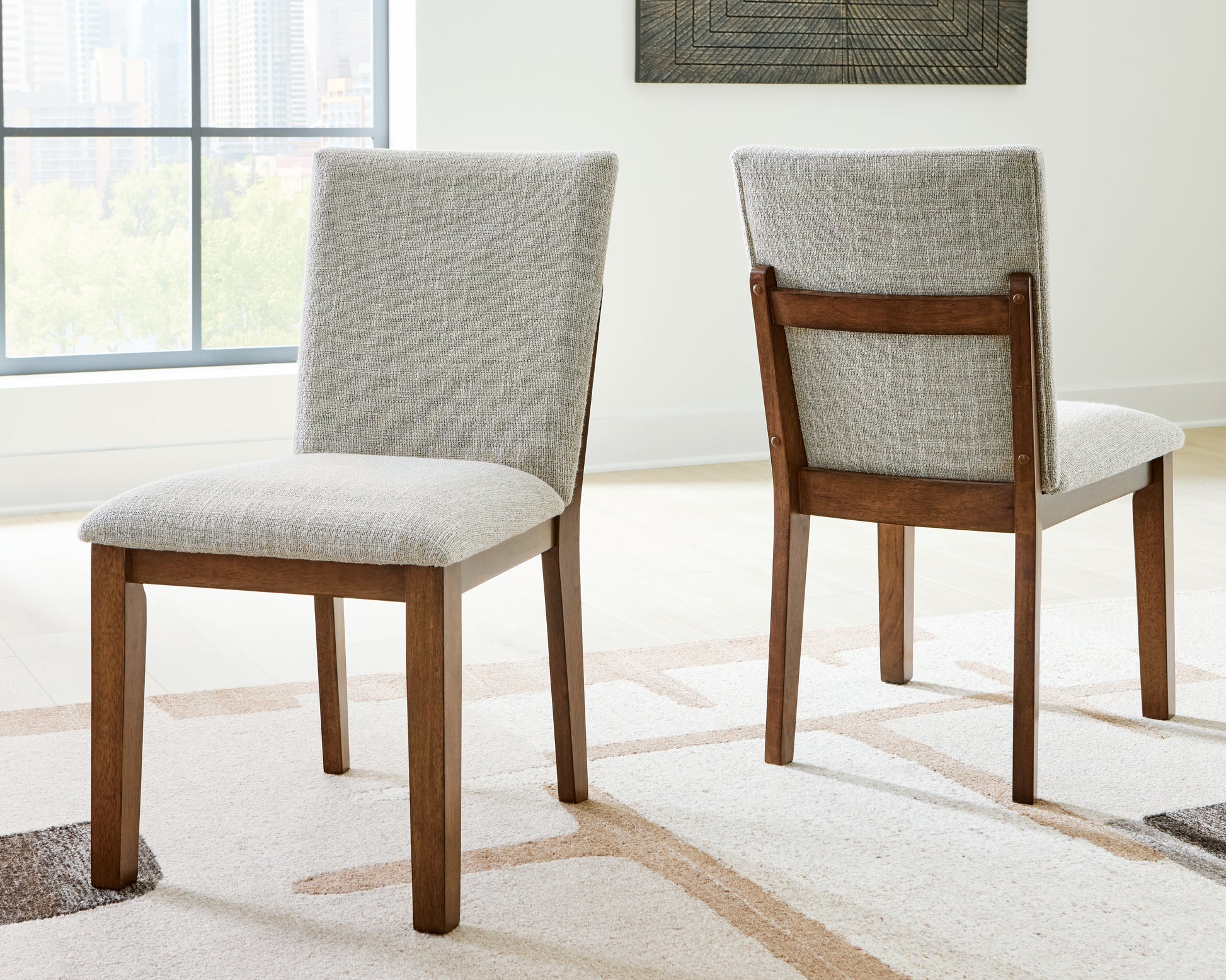 Lakeland Furniture Outlet - Ashley Furniture - Kraeburn Dining Room - Dining Chair (Set of 2) / Brown - D496-01X2