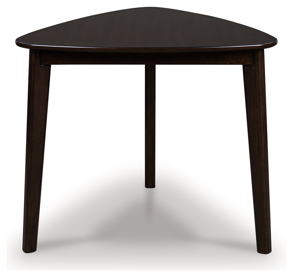 Lakeland Furniture Outlet - Ashley Furniture - Mallenette Dining Room - Triangle Dining Room Table / Merlot - PCD607-16
