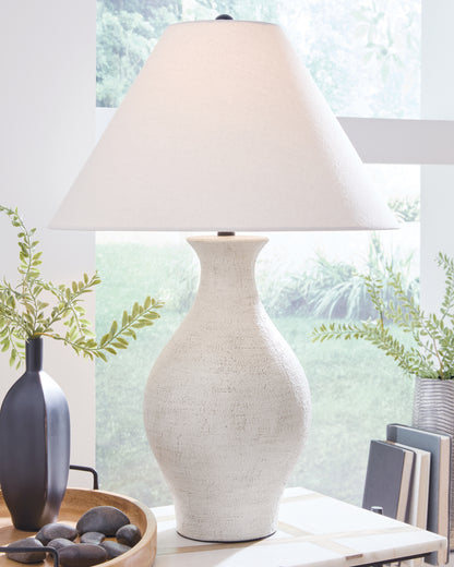 Lakeland Furniture Outlet - Ashley Furniture - Ashbend Lighting - Ceramic Table Lamp (1/CN) - L100884
