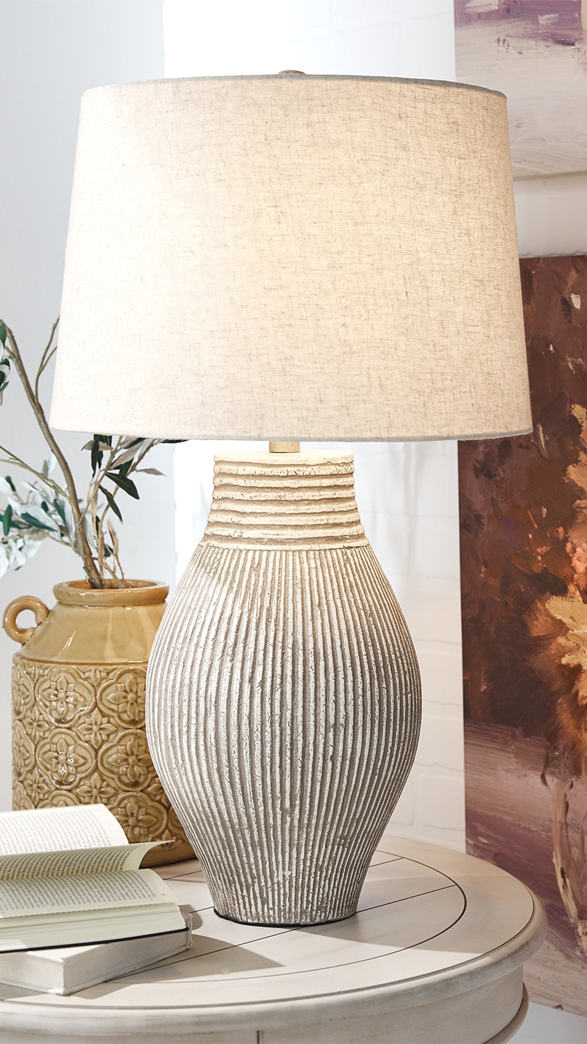 Lakeland Furniture Outlet - Ashley Furniture - Layal Lighting - Table Lamp (Set of 2) / Beige - L235634X2