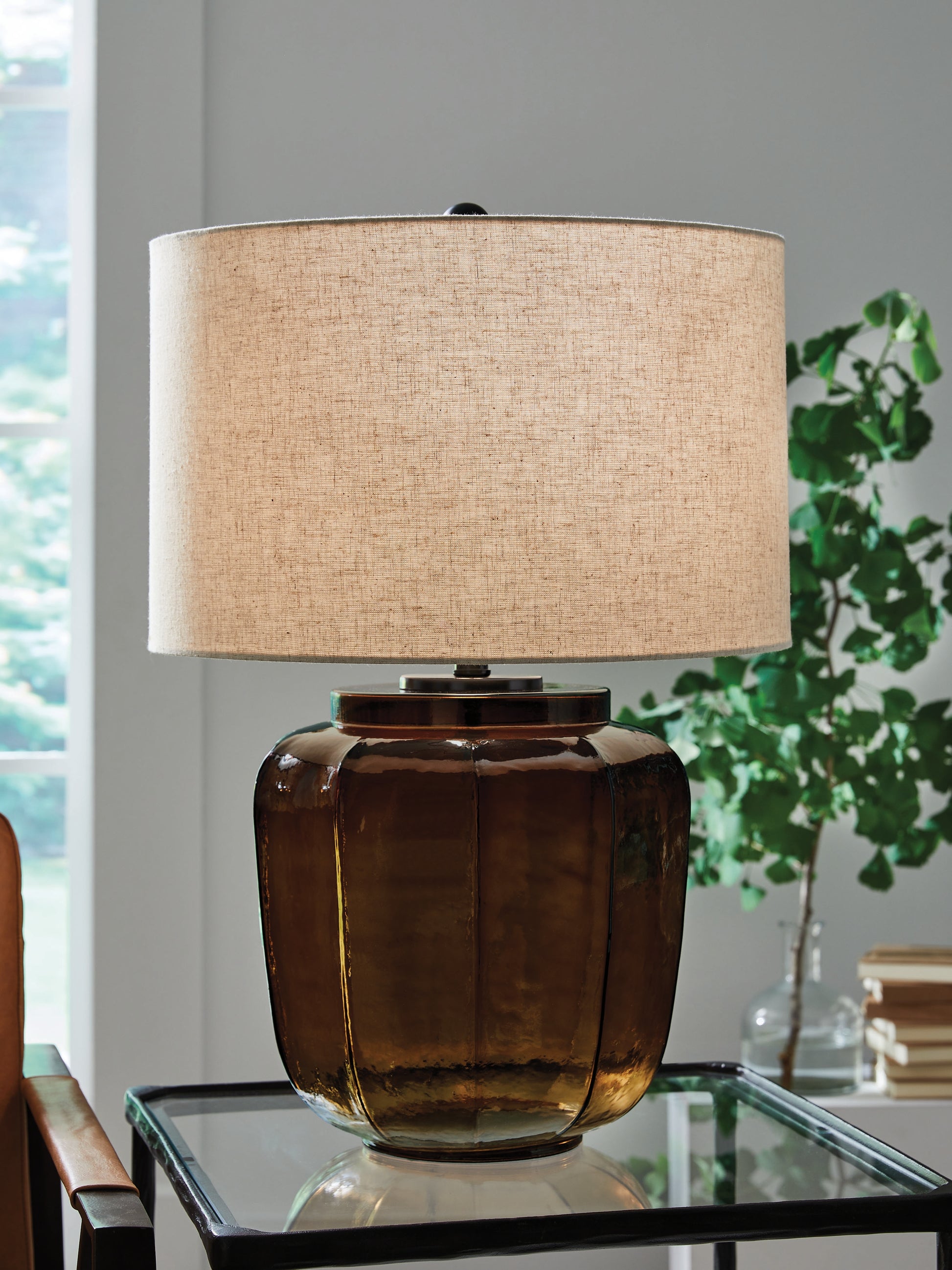 Lakeland Furniture Outlet - Ashley Furniture - Bainmore Lighting - Glass Table Lamp (1/CN) - L430914
