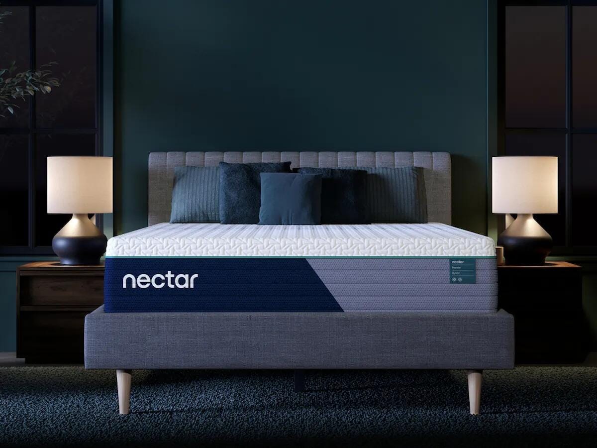 Lakeland Furniture Outlet - Ashley Furniture - Nectar Premier Hybrid Mattresses - Twin / White - M14111