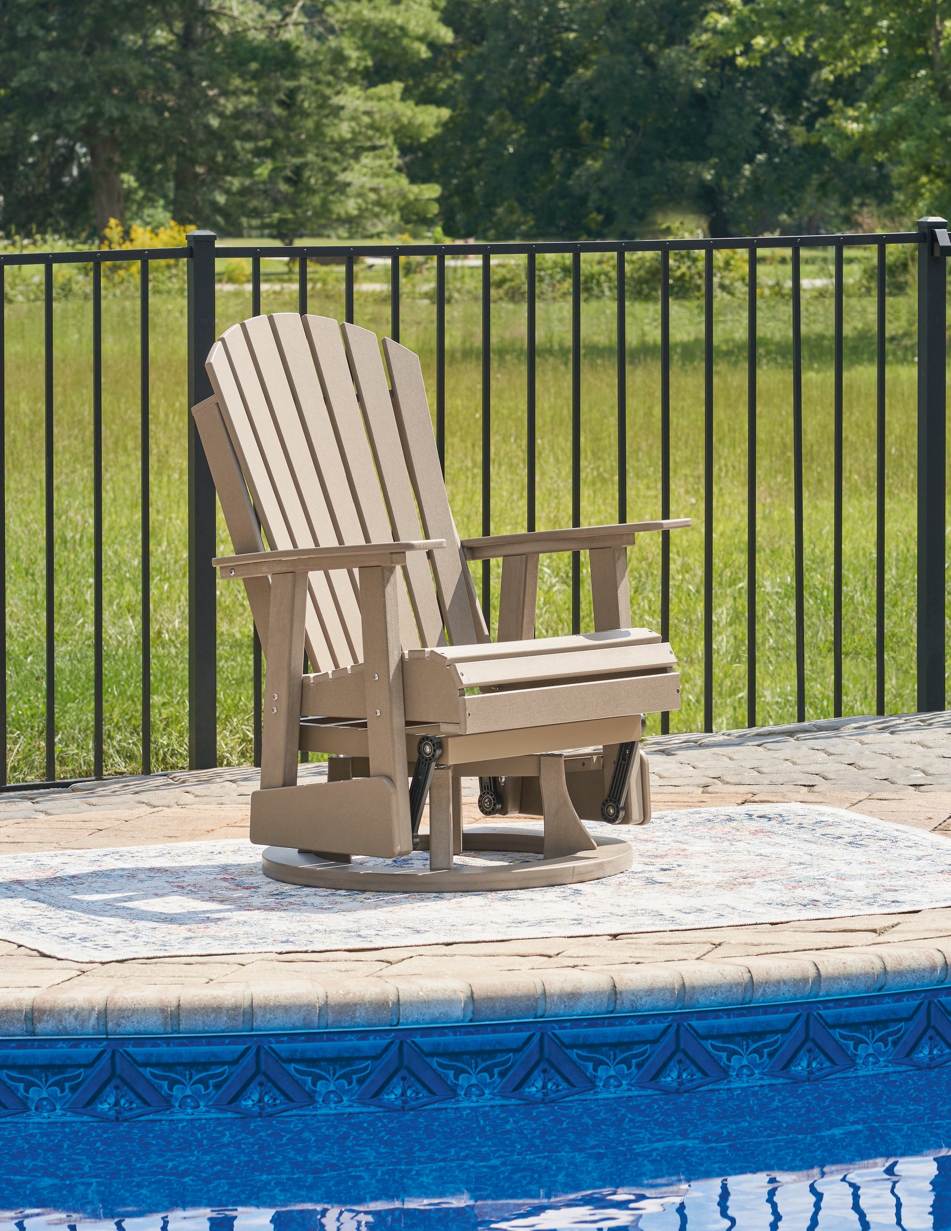 Lakeland Furniture Outlet - Ashley Furniture - Hyland Wave Outdoor - Swivel Glider Chair / Driftwood - P114-820