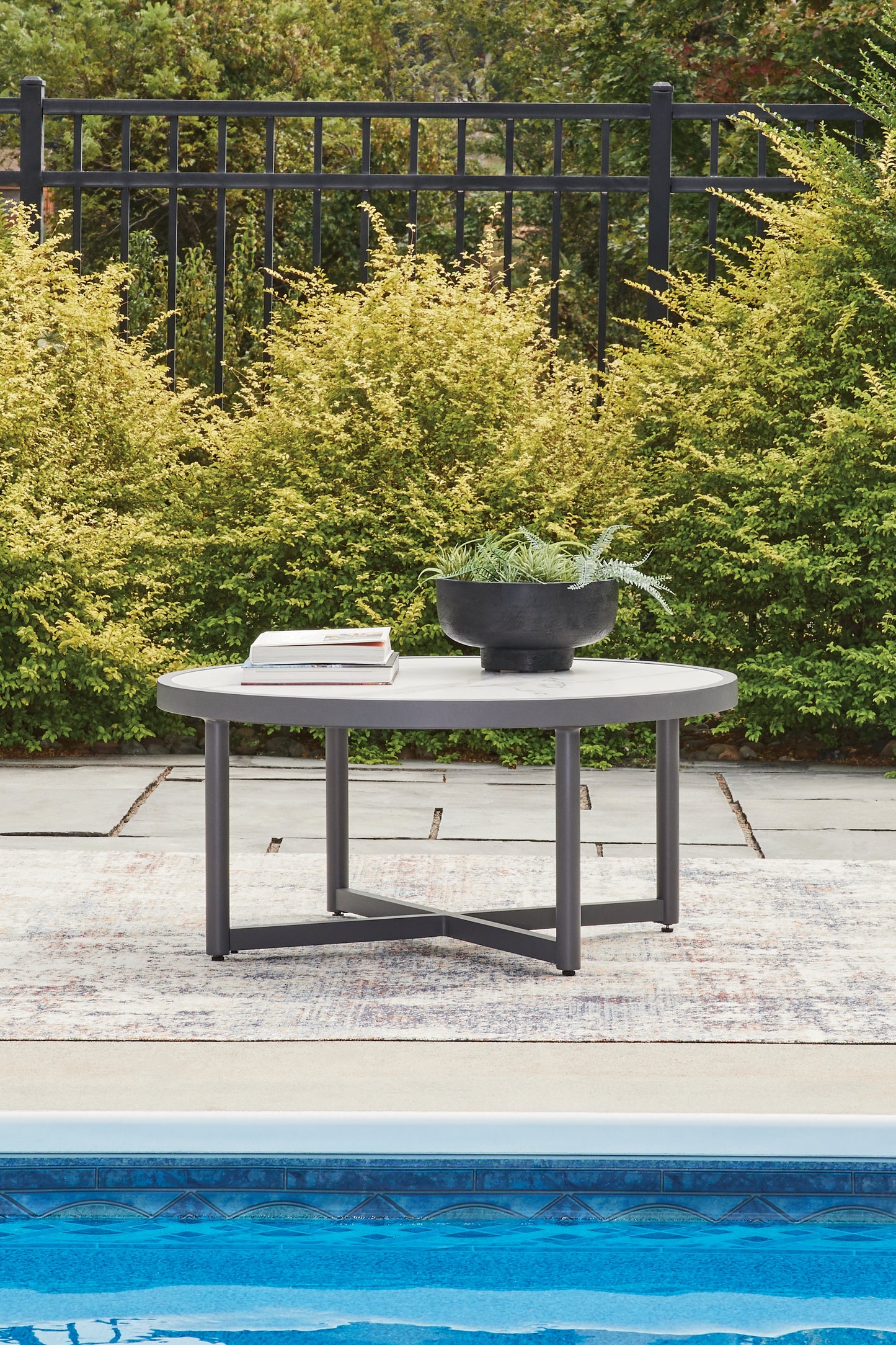 Lakeland Furniture Outlet - Ashley Furniture - Ocean Beach Outdoor - Round Cocktail Table / Gray - PCP510-708
