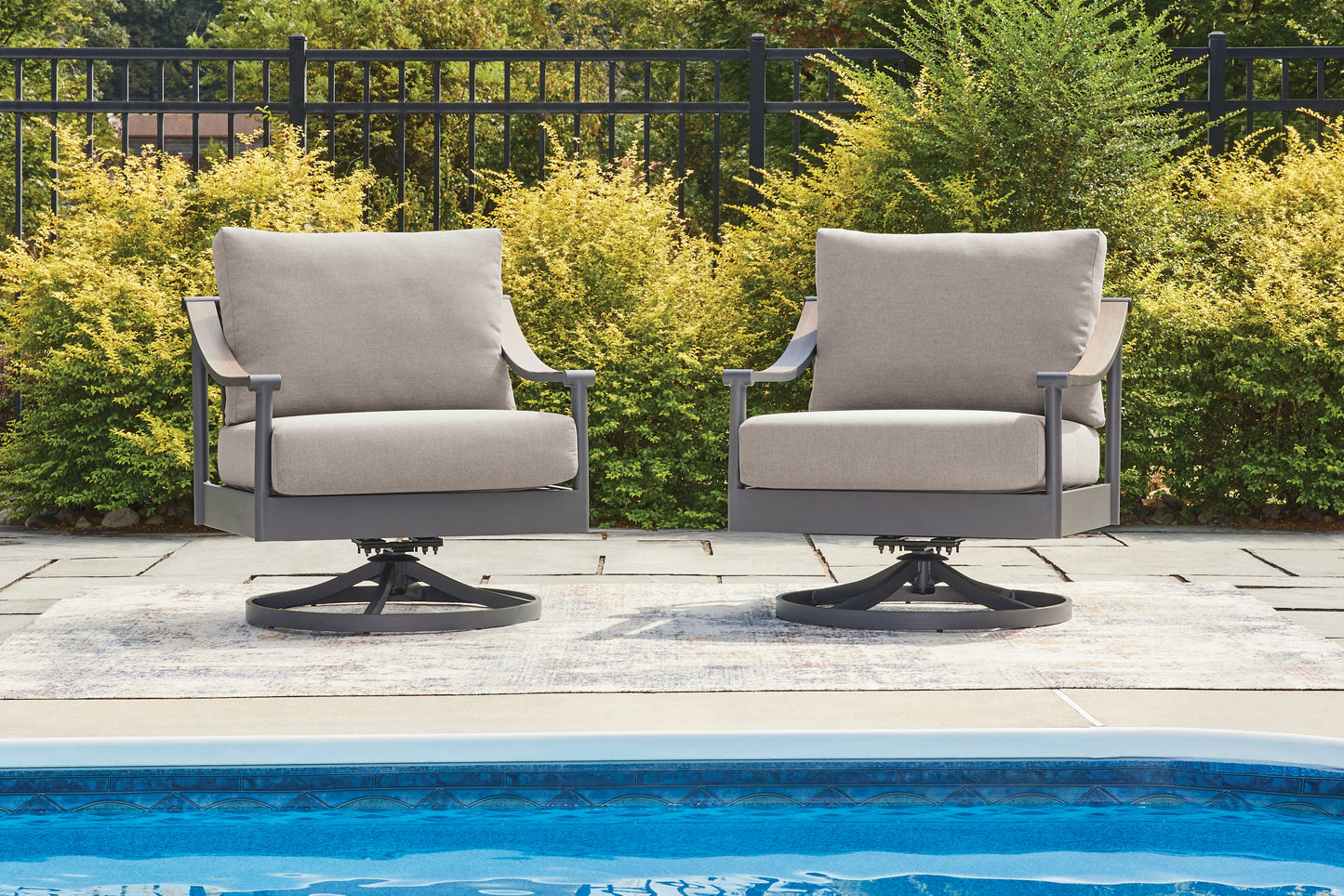 Lakeland Furniture Outlet - Ashley Furniture - Ocean Beach Outdoor - Swivel Lounge w/ Cushion - PCP510-821