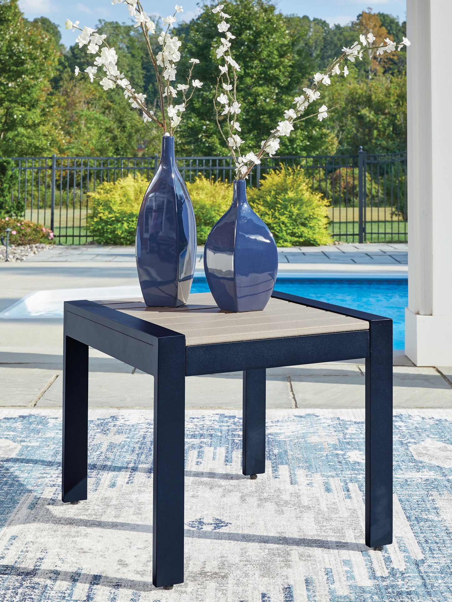 Lakeland Furniture Outlet - Ashley Furniture - East Beach Outdoor - Rectangular End Table / Navy Blue/Driftwood - PCP587-703