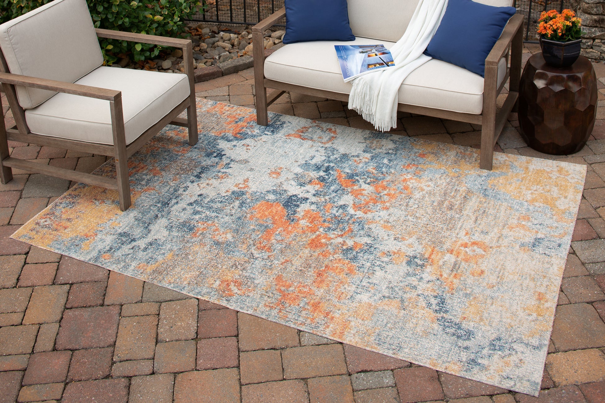 Lakeland Furniture Outlet - Ashley Furniture - Wraylen Rug - 5'3" x 7' Rug / Multi - R405052
