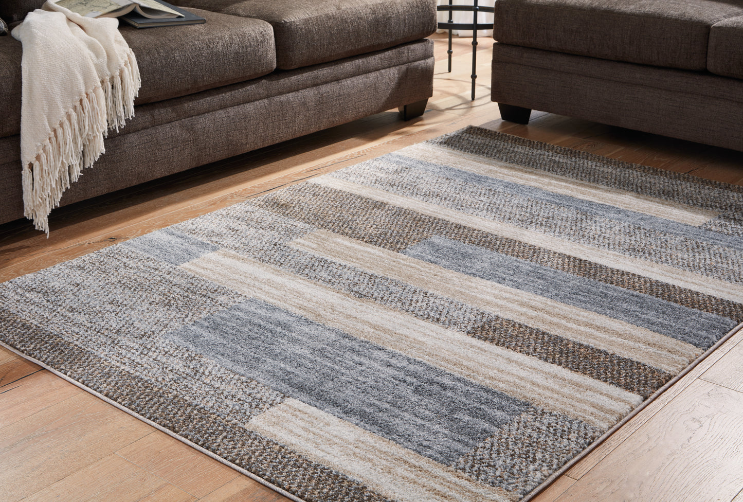 Lakeland Furniture Outlet - Ashley Furniture - Sethburn Rug - 8' x 10' Rug / Cream/Brown/Gray - R406591