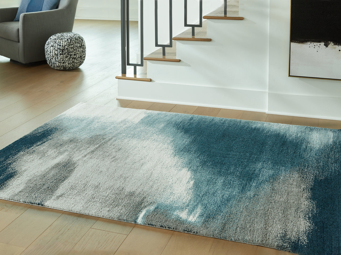 Lakeland Furniture Outlet - Ashley Furniture - Brentward Rug - 5' x 7' Rug / Blue/Gray/Ivory - R407082