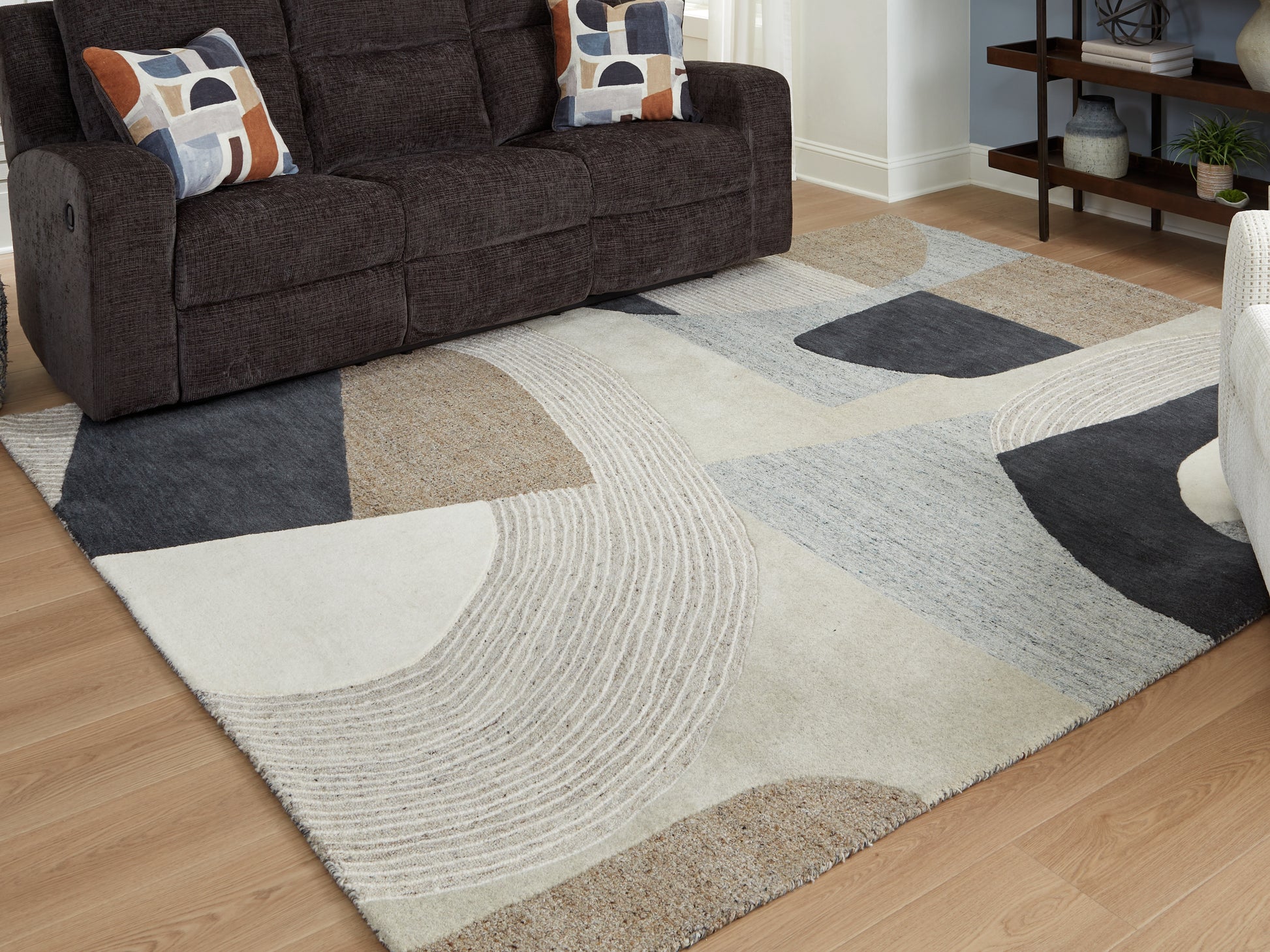 Lakeland Furniture Outlet - Ashley Furniture - Edrickhill Rug - 8' x 10' Rug - R407121