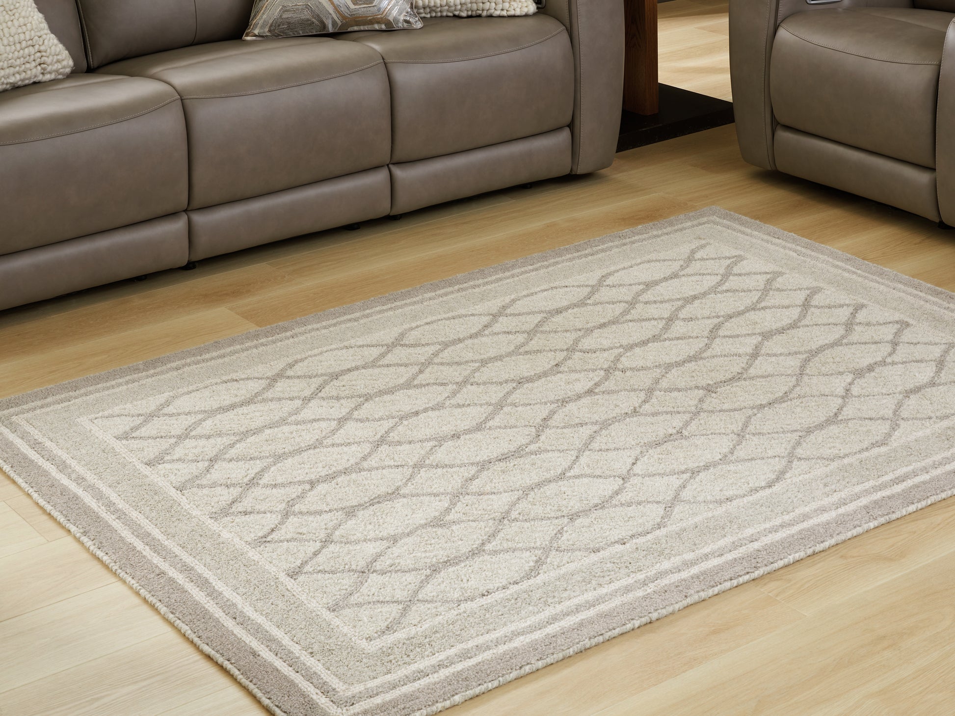 Lakeland Furniture Outlet - Ashley Furniture - Wimney Rug - Medium Rug - R407282