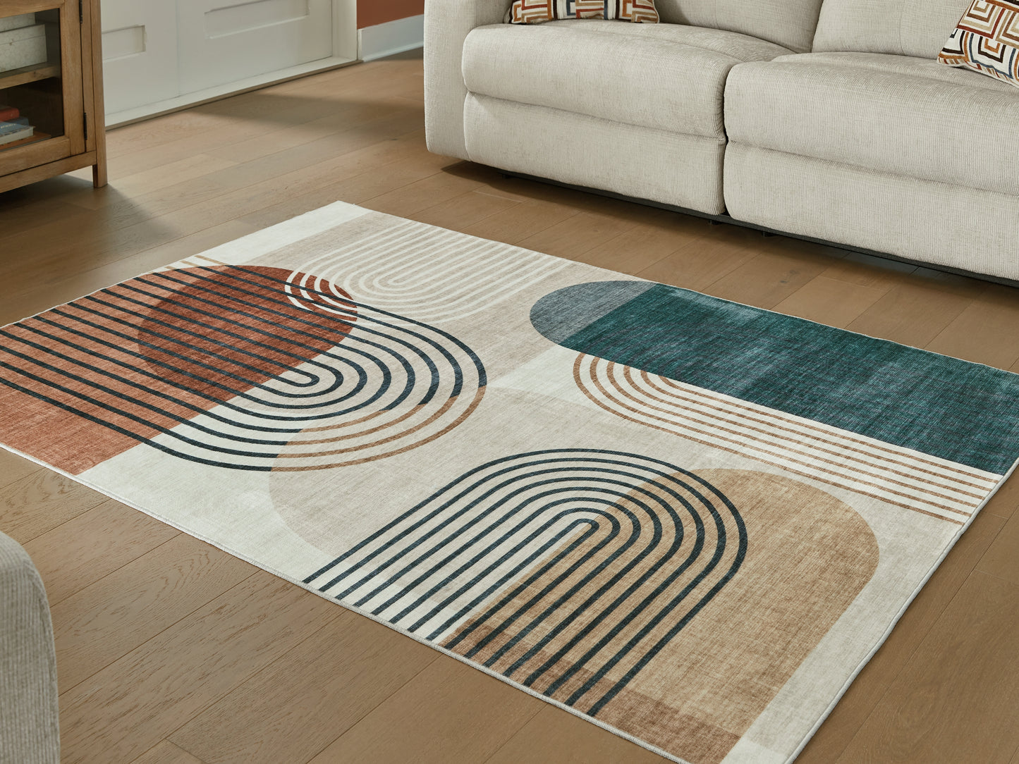 Lakeland Furniture Outlet - Ashley Furniture - Farrendale Rug - Washable 5' x 7' Area Rug / Multi - R407382