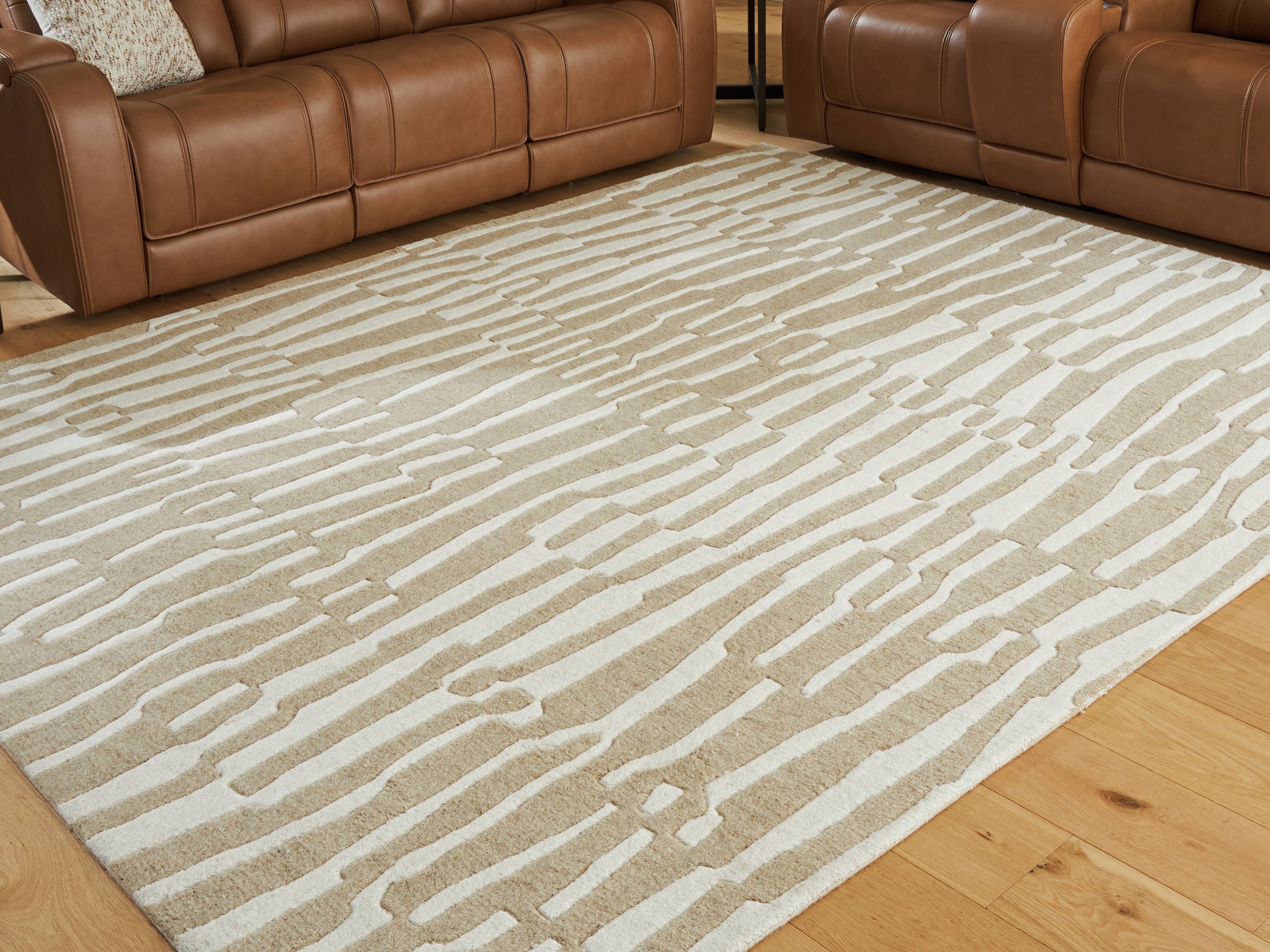 Lakeland Furniture Outlet - Ashley Furniture - Corrbell Rug - 7'8" x 10' Area Rug - R407631