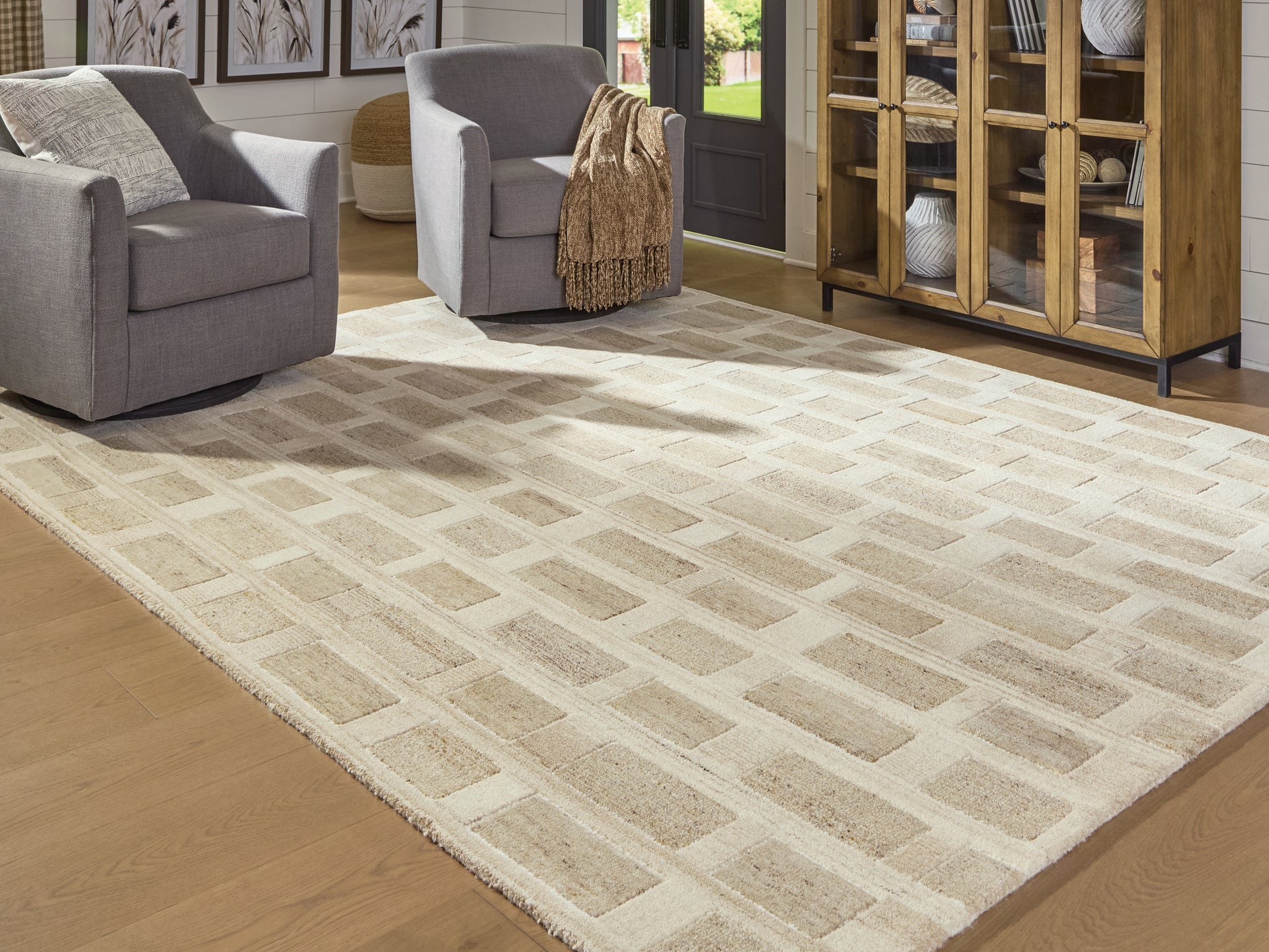 Lakeland Furniture Outlet - Ashley Furniture - Lisgrove Rug - 7'8" x 10' Area Rug - R407711