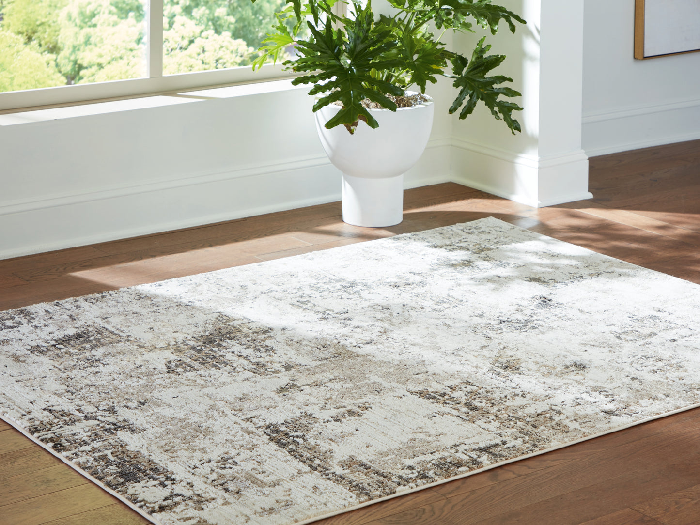 Lakeland Furniture Outlet - Ashley Furniture - Barricland Rug - Medium Rug / Multi - R408282
