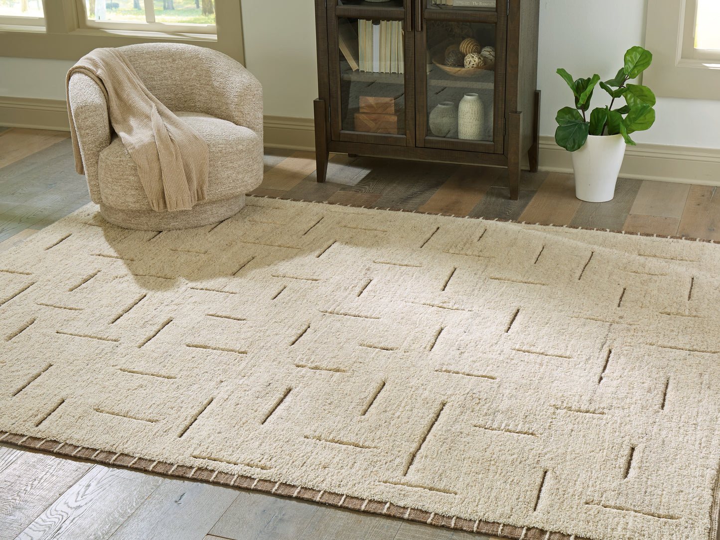 Lakeland Furniture Outlet - Ashley Furniture - Clayman Rug - Large Rug / Beige/Brown - R408341